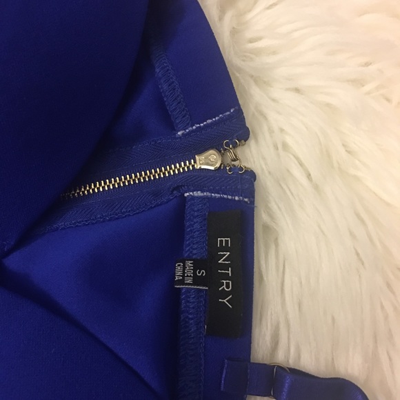 Entry halter - Picture 3 of 3